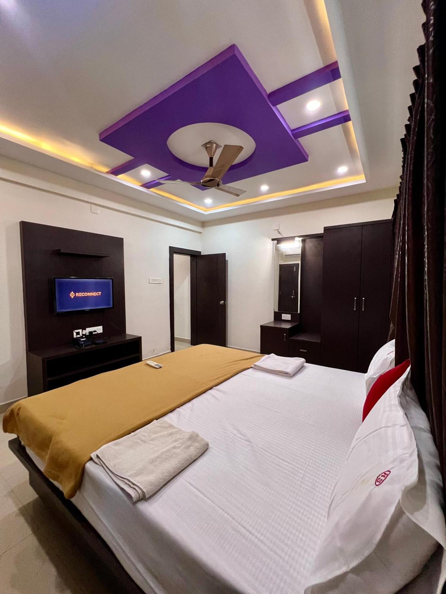 Ratna Sagar Hotel มานิปาลา ภายนอก รูปภาพ
