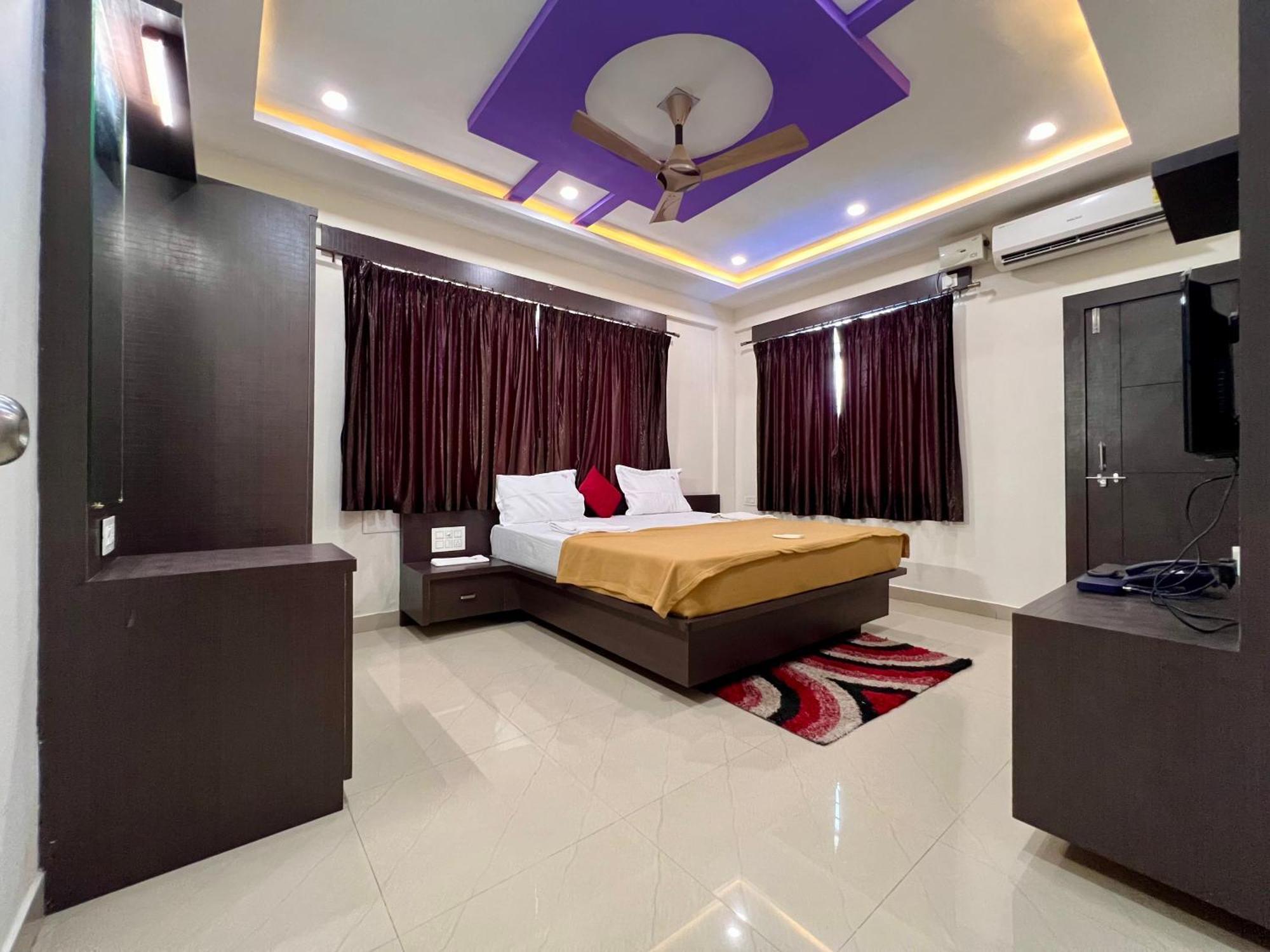 Ratna Sagar Hotel มานิปาลา ภายนอก รูปภาพ